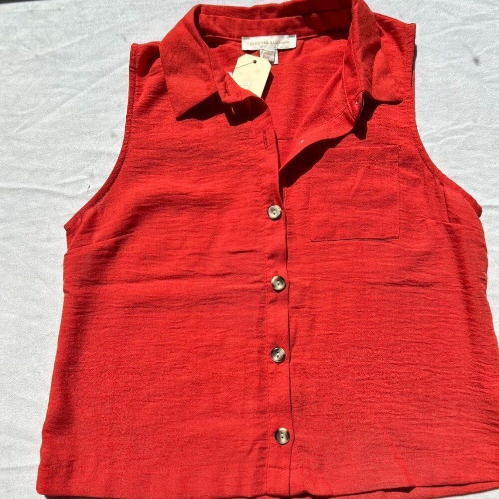 Monteau Red Sleeveless Button-Up Blouse